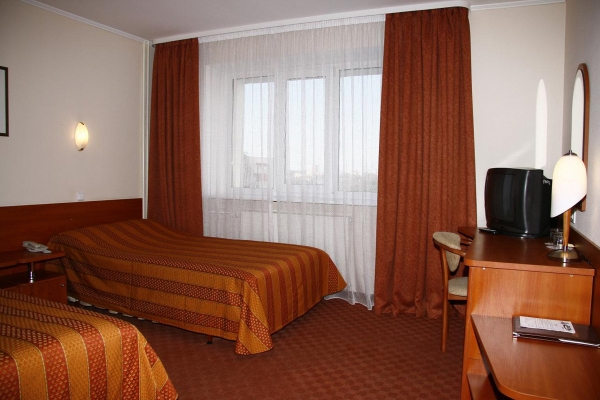 Hotel Sputnik (Minsk)